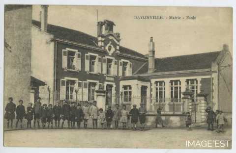 Mairie-École (Bayonville-sur-Mad)